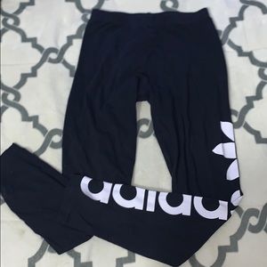 Adidas logo legging